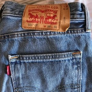 Levi Jeans 501
